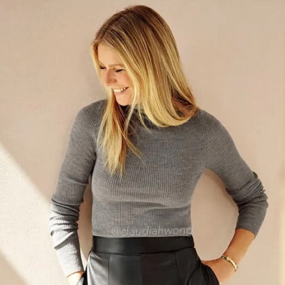 New GWYN Kristina Cashmere Wool Fine-Rib Turtleneck Sweater in Grey